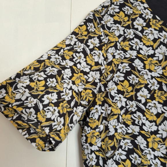 BANANA REPUBLIC A-line short sleeve floral print dress - Picture 4 of 11